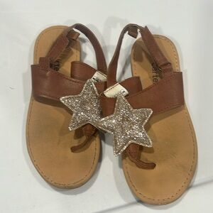 Star sandal